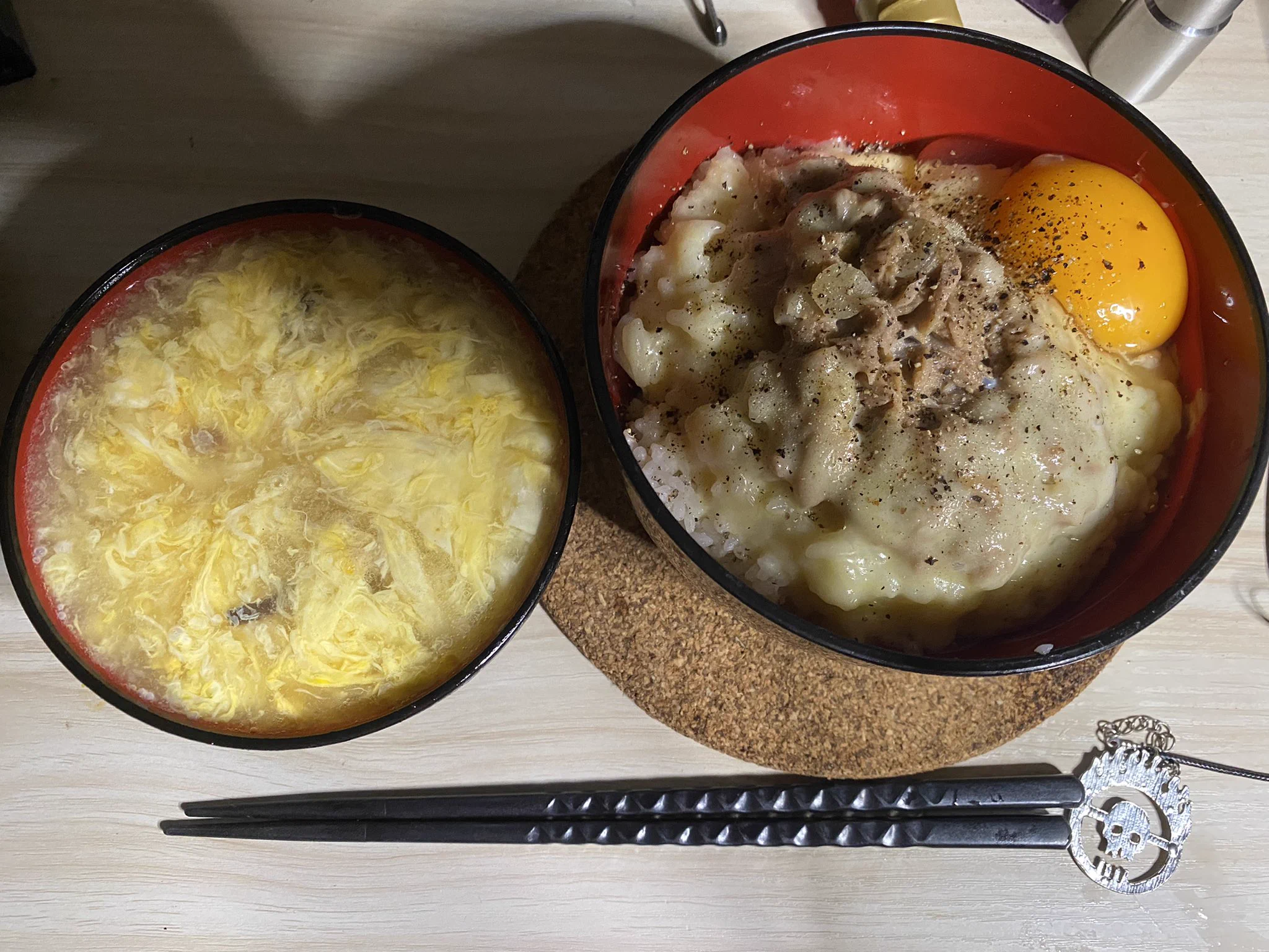 ハマごはんさんのツナガーリックTKG作ってみた。
簡単だし美味い！  