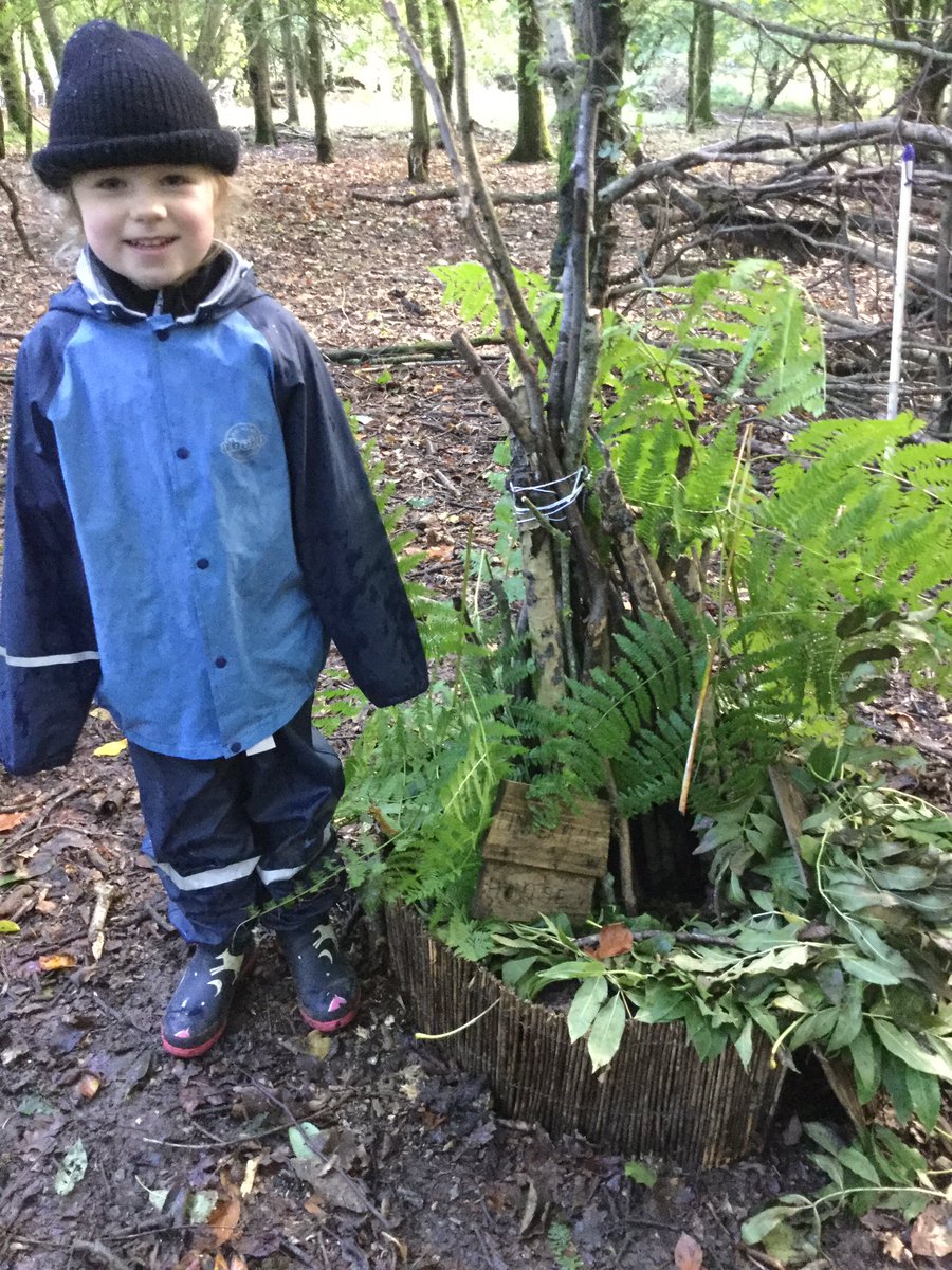 PipersForestSch's tweet image. Year 1 @PipersPrePrep made super forest homes for our forest fairies #pipersyear1 #pipersforest #pipersoutdoors #pipersfun