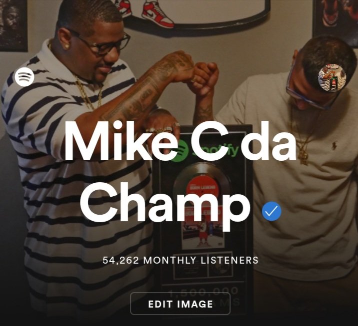 Mike C Da Champ (@mikecdachamp1) on Twitter photo Never been more inspired as an artist after watch this <a href="/WuTangClan/">Wu Tang Clan</a> series on <a href="/hulu/">Hulu</a>
<a href="/RZA/">RZA!</a> <a href="/Raekwon/">Raekwon The Chef</a> <a href="/methodman/">methodman</a> <a href="/Mathmatics/">TOM JOHNSON</a> <a href="/GhostfaceKillah/">Ghostface Killah</a> <a href="/TheRealGZA/">GZA</a> Rip Old Dirty Bastard
Hope I get to tell my story
#WuTangOnHulu #Hulu Never been more inspired as an artist after watch this <a href="/WuTangClan/">Wu Tang Clan</a> series on <a href="/hulu/">Hulu</a>
<a href="/RZA/">RZA!</a> <a href="/Raekwon/">Raekwon The Chef</a> <a href="/methodman/">methodman</a> <a href="/Mathmatics/">TOM JOHNSON</a> <a href="/GhostfaceKillah/">Ghostface Killah</a> <a href="/TheRealGZA/">GZA</a> Rip Old Dirty Bastard
Hope I get to tell my story
#WuTangOnHulu #Hulu