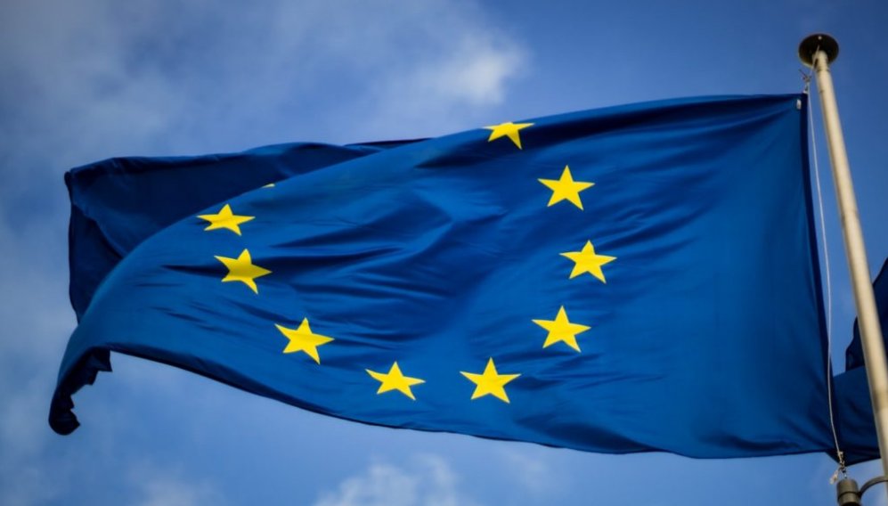 COMBACTE's tweet photo. REVERSE was launched as part of @HorizonEU and aims to develop tools an strategies for the prevention and management of #infections due to #AMR pathogens. The project is partner in @ECRAID and will use COMBACTE's #clinicalnetwork. Read more https://t.co/J3x0Ge5Ekp @IMI_JU https://t.co/yk7NtkJLYN