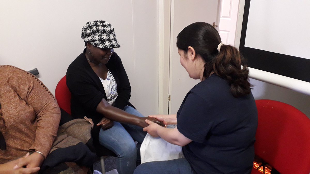 Nickala5's tweet photo. Great to be inspiring more women to consider careers in Holistic Health &amp; Wellbeing whilst access support &amp; reflection time for their own health! An introduction to hand massage and aromatherapy today on our Wellbeing event in #LittleHulton with Jasmin &amp; co @WomenWithWings3 https://t.co/n4X6G5svOT