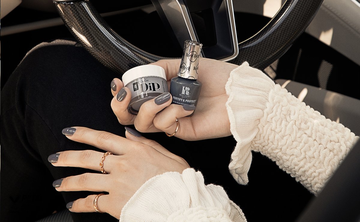 redcarpetmani's tweet photo. Let's Get Into Treble in this concrete grey crème from our Hard Rock Fall collection!
#RCM #RCMNails #RCMBabes #nailsoftheday #HardRockxRCM #LetsGetIntoTreble #nailsoftheday #gelnails #gelpolish #gelnailpolish #nailinspo #maniinspo #nailideas https://t.co/GN7VF3HCxq