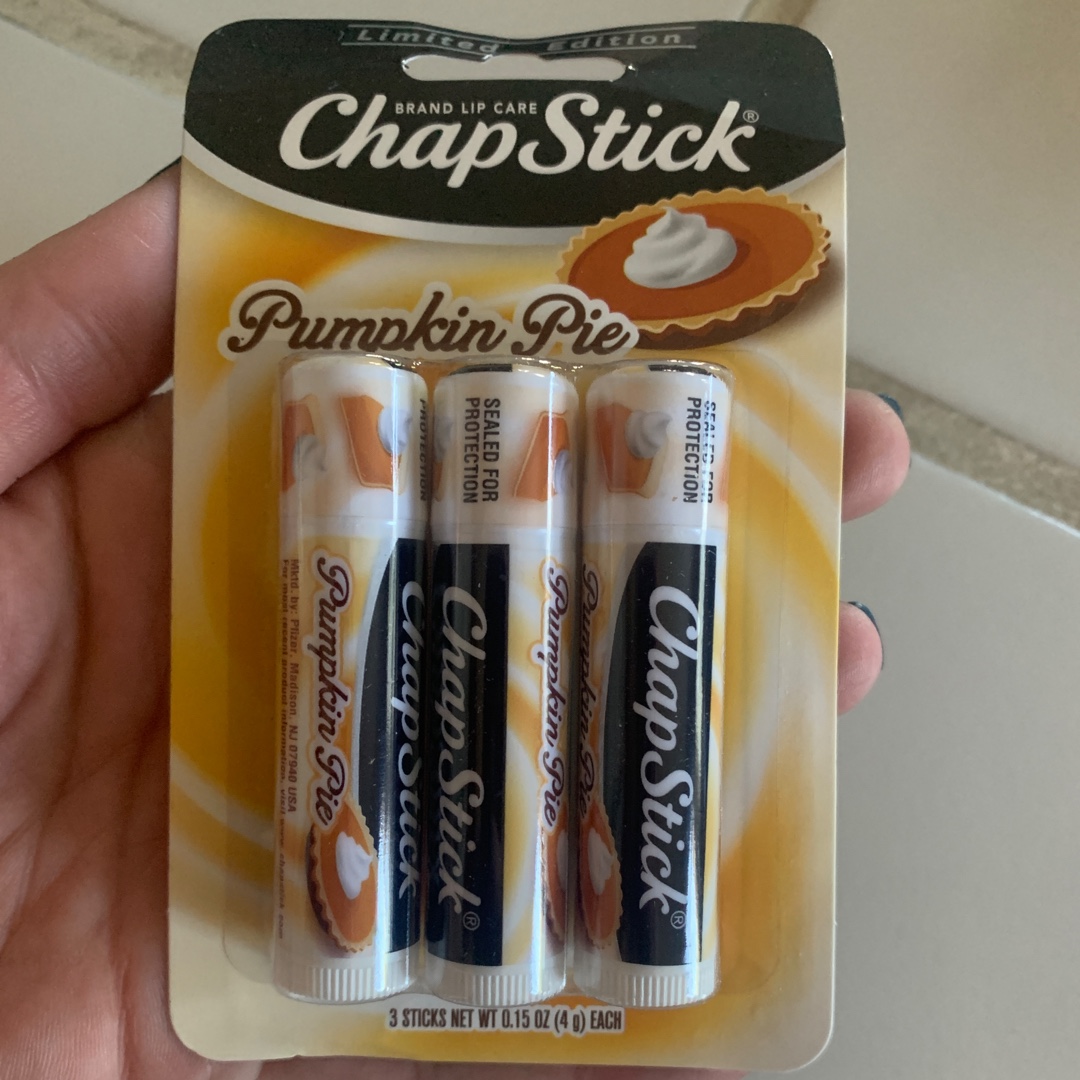 Heather_Reed_'s tweet photo. Smells amazing!!! #ChapStickObsessed #complimentary @chapstick @Influenster https://t.co/PCFvqbNBXe