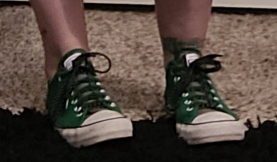 Money doesn't buy happiness, BUT it buys Chucks, Badflower tickets, and feet pictures!! #TreatYoSelf #BuySomeFuckingHappiness #AKAMyFeetPictures #ToetallyYours<a href="/tag/treatyoself"class="tags"><span>#treatyoself</span></a><a href="/tag/toetallyyours"class="tags"><span>#toetallyyours</span></a><a href="/tag/buysomefuckinghappiness"class="tags"><span>#buysomefuckinghappiness</span></a>