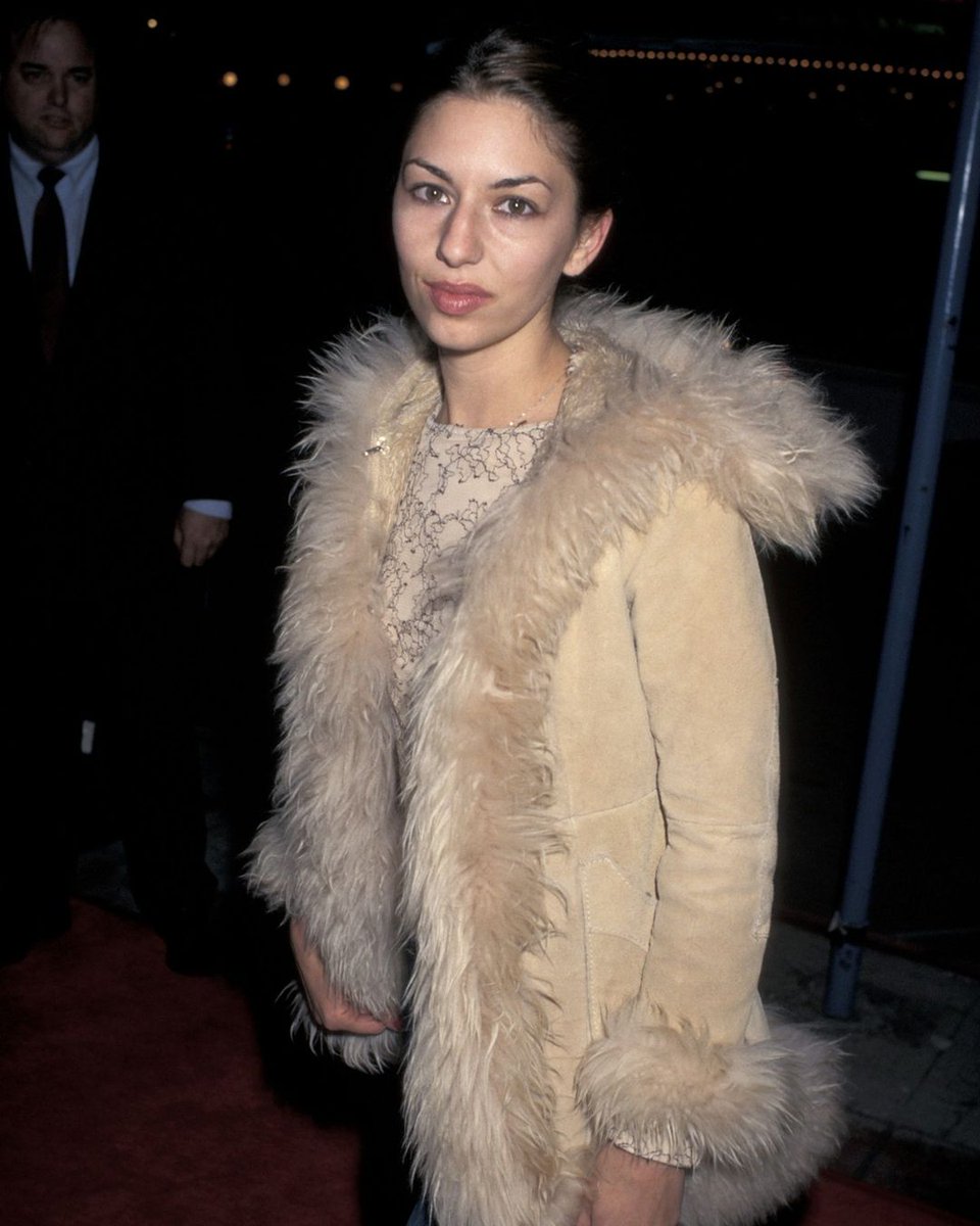 GQMagazine's tweet photo. Sofia Coppola in 1996 #StyleShot https://t.co/gmLhrKHlV8