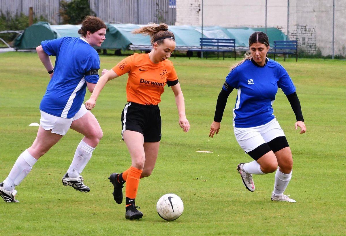 AllerdaleW's tweet photo. Just a few action shots from last weekend’s game @Sirbenchallis @JaneNic81 @swisswissbish @HSaffill @sdobie1 @Squibalicous @beaabarber https://t.co/Qsgknt8yrv