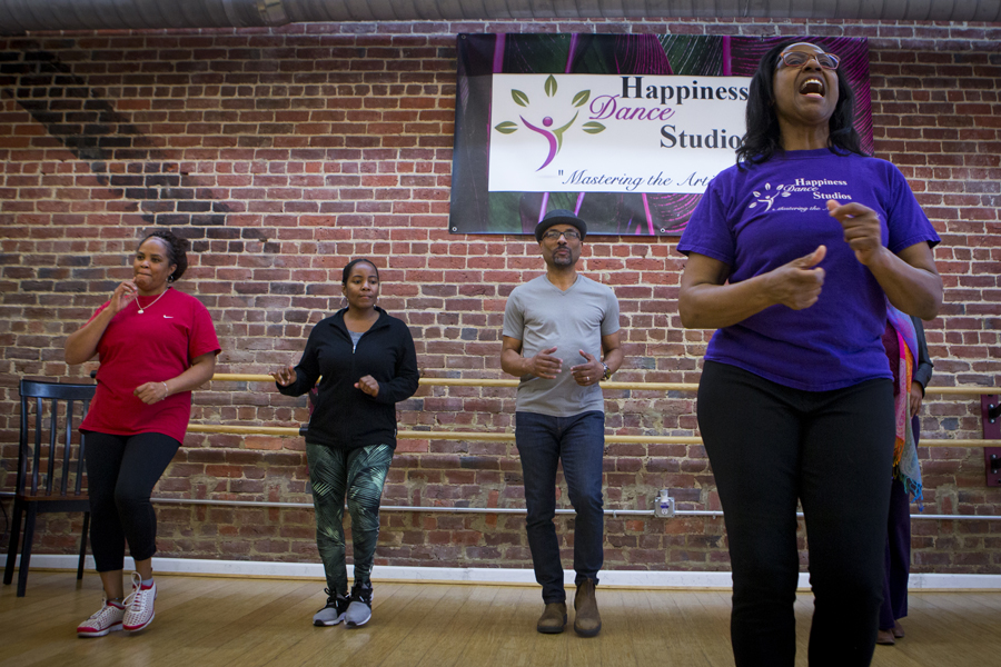 LISC_VA's tweet image. We're thrilled to launch the Henrico County Small Business Resiliency Grant Program!

Businesses can receive grants up to $25k and coaching services to build their long-term resiliency.

Apply by Nov 3: lisc.org/virginia/covid…