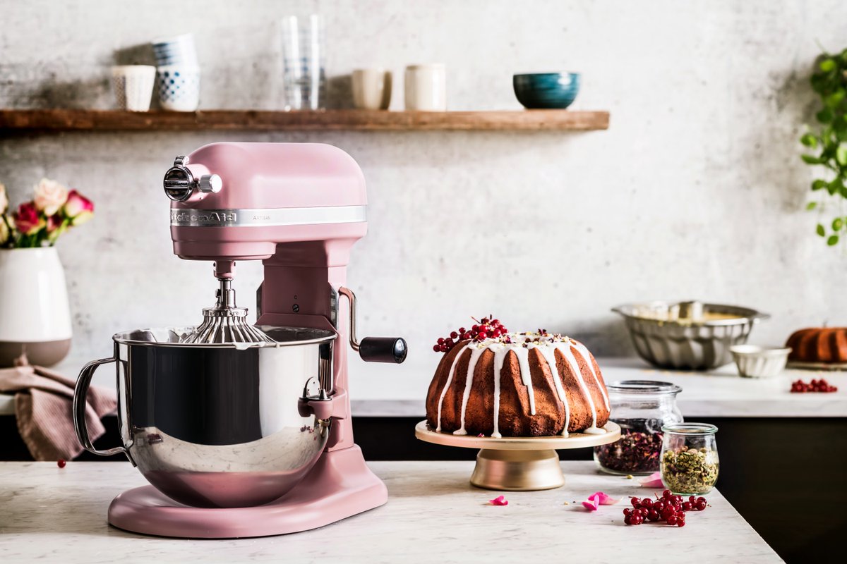 Decor and Design Scotland (@decordesignscot) on Twitter photo Get #GBBO ready with some of our favourite items, picked with a Hollywood handshake in mind:
decoranddesignscotland.co.uk/lifestyle#a855… (📸: <a href="/KitchenAid_UK/">KitchenAid UK</a>) Get #GBBO ready with some of our favourite items, picked with a Hollywood handshake in mind:
decoranddesignscotland.co.uk/lifestyle#a855… (📸: <a href="/KitchenAid_UK/">KitchenAid UK</a>)