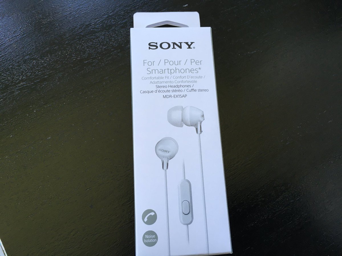 Lindsay Cornell tweet media