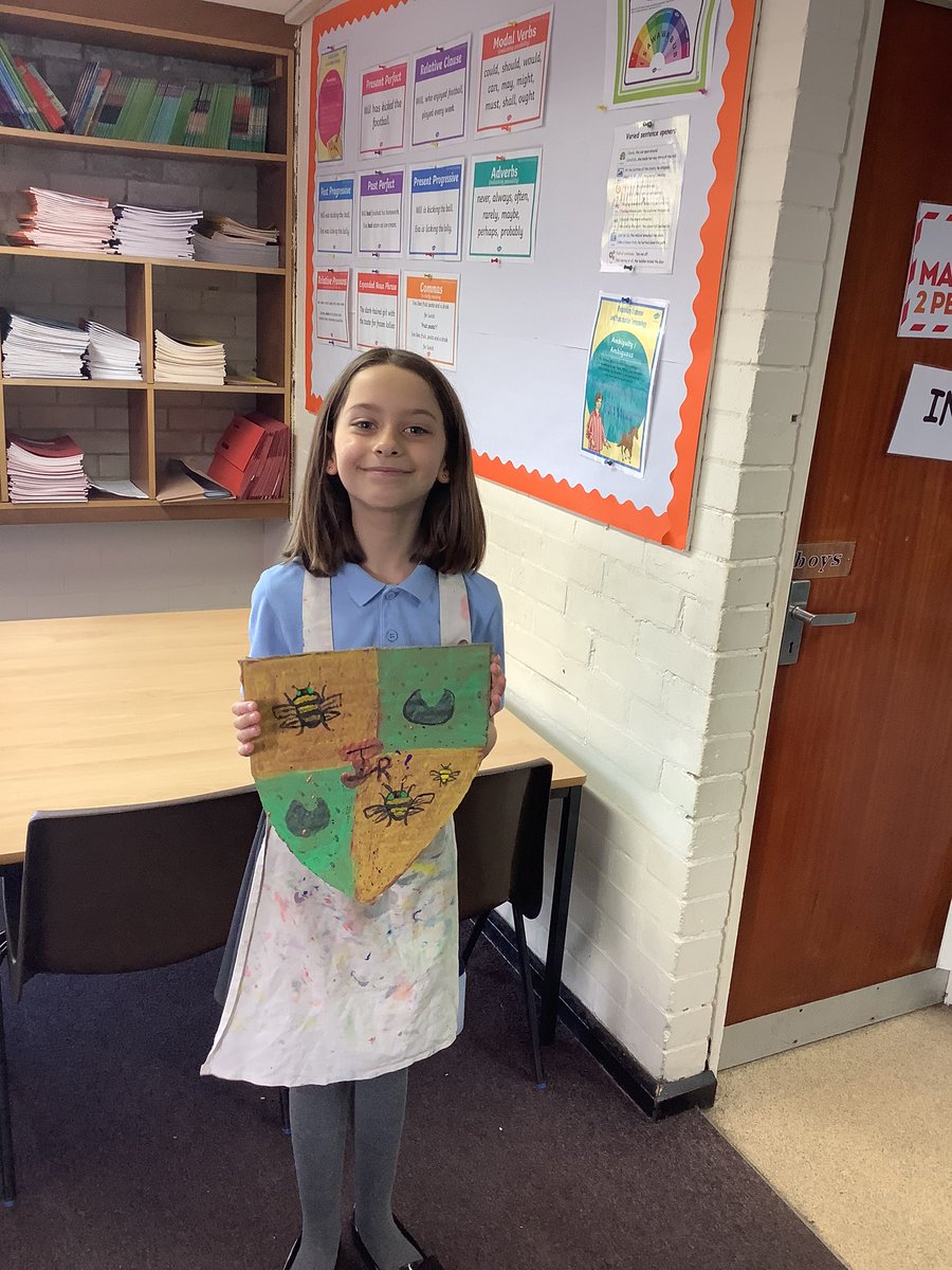GPSYear5's tweet photo. Heraldry shields #gpsart #gpsdt #gpstopic https://t.co/ExjaaBfjK7