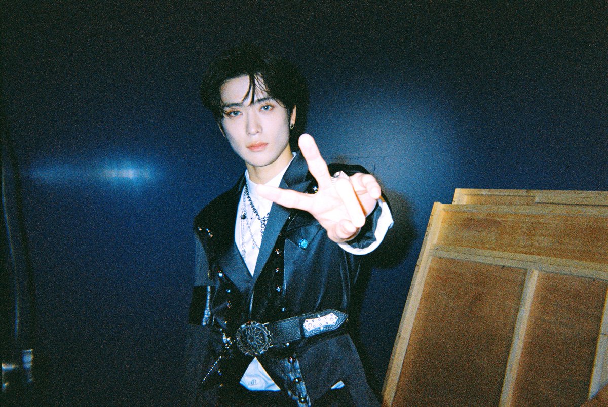 NCTsmtown_127 tweet picture