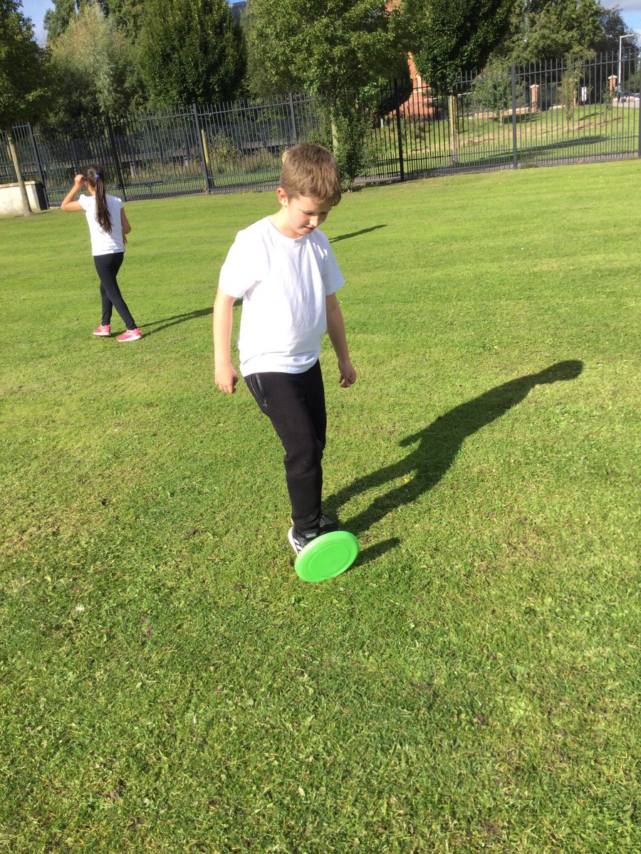 PE @ River View tweet media