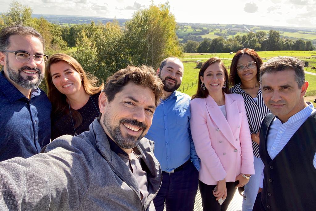 La team de Bordeaux en visite à Limoges cette semaine! 🤝🍹🐮

#teamallis #allisna #teambuilding #allishealth #allis4all