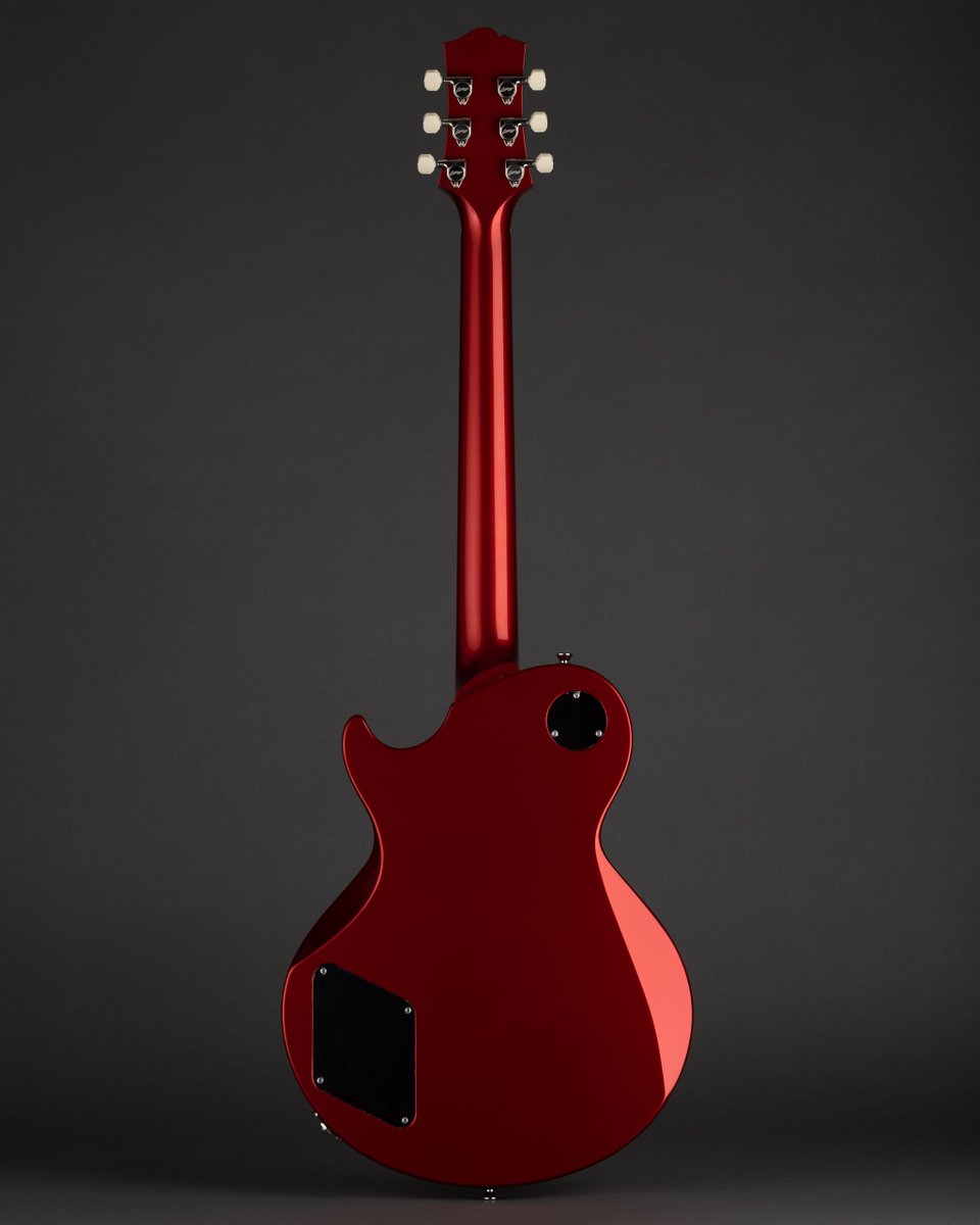 collingsguitars's tweet image. Here's one for all the Collings electric fans who just sat through nearly a week of IBMA posts. 😂

Candy Apple Red 290 with @ThroBakdotcom 52/54 P90s, our 60's neck carve, and MojoAxe wraparound.

Available at @MusicEmporium .

#candyapplered #electricguitar #collingsguitars