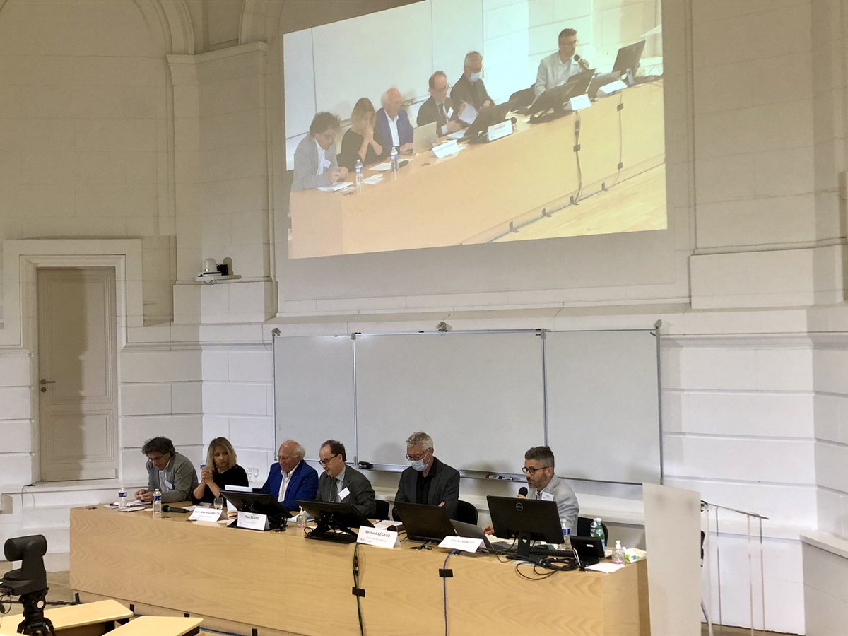 Université de Bordeaux tweet media