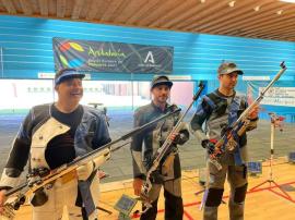 El subteniente Angel Pascual de la Jefatura de #SUIGEPIR, se proclamó Subcampeón de España Olímpico de tiro con carabina cal.´22 en la modalidad de 3 posiciones (3x40), en l Campeonato de España,plata disputada a los mejores tiradores de España (recientemente vista en Tokio 2020)