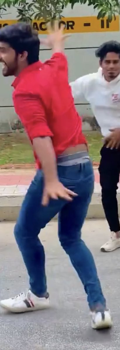 mrhornfuckindog's tweet photo. Antha jattiya monthu paatha varume oru moodu ada ada ada ! En precum thaana vazhiyum 😌 and antha odamboda glimpse aaah angaye kanji adippen😋😋😋 https://t.co/1FA897xUio
