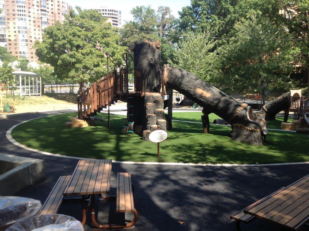 CunninghamRec's tweet photo. Custom playground design possibilities are endless at Cunningham Recreation. Let us help you design and build one-of-a-kind play experiences. #CunninghamRecreation #GameTime #Lappset #YalpInteractive #ThemePlay #CustomPlaygroundDesigns https://t.co/900W05Ghvz https://t.co/HRyBM6fMMD