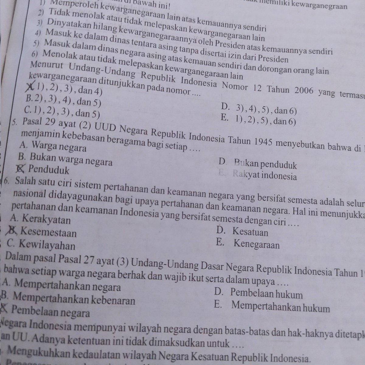 studiead's tweet image. jujur sakit pinggang dari siang duduk ngerjain tugas