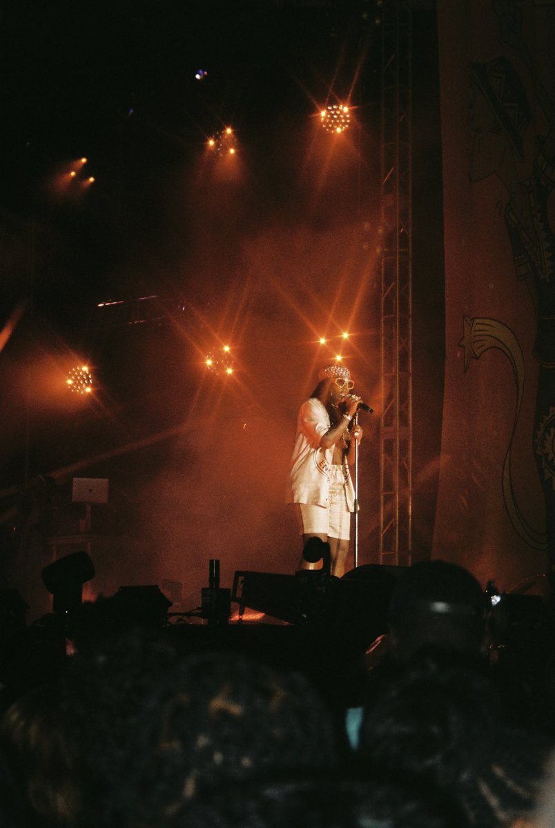 thuggnificent. tweet media