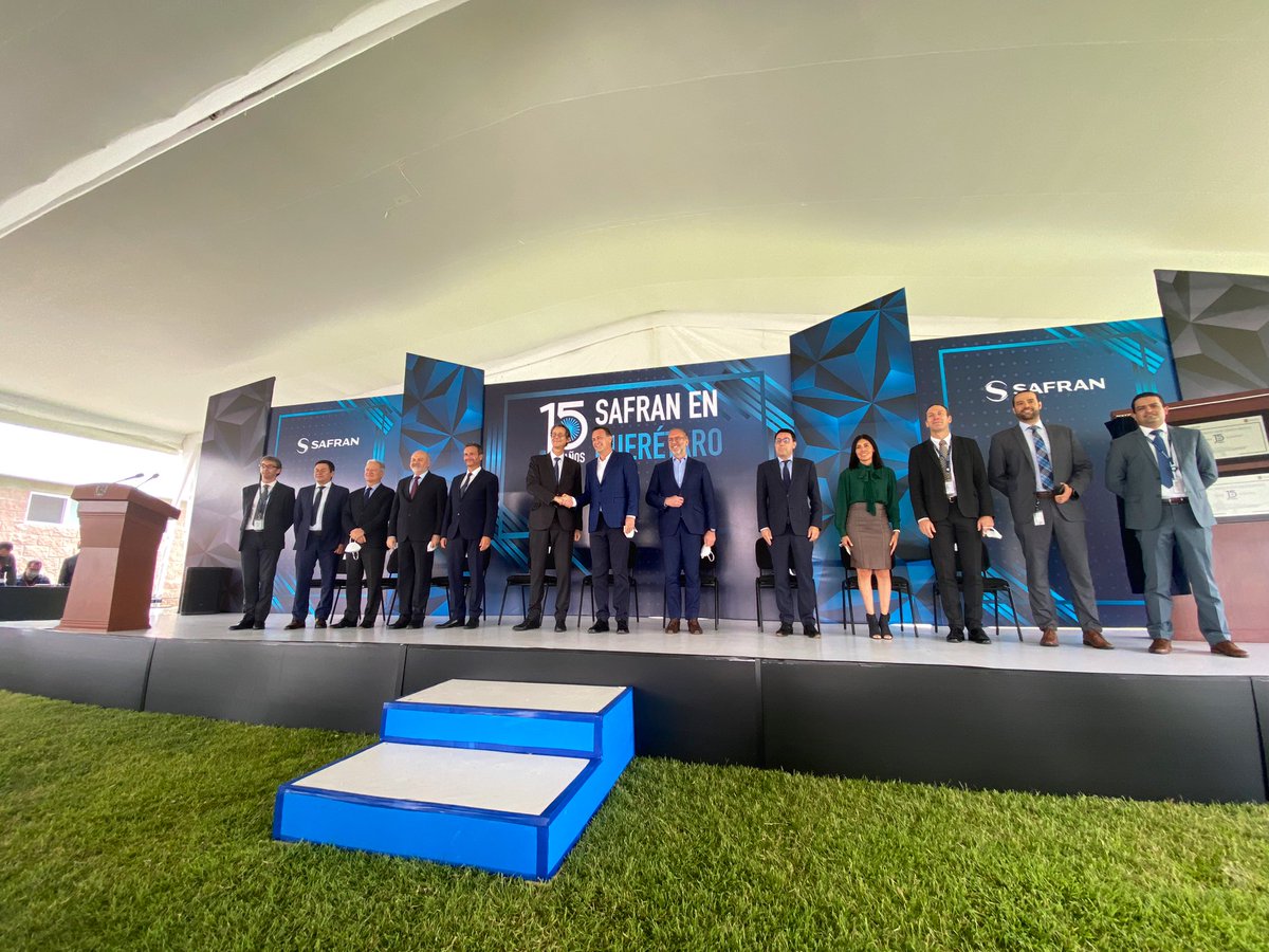 Jorge_GVR's tweet photo. Felicidades a @SafranMexico por sus 1os 15 años de increíbles historias de éxito. Querétaro siempre será ese lugar de certezas, innovación y continuidad para sus proyectos. Un honor acompañar a nuestro gobernador Mauricio Kuri @makugo en esta emotiva ceremonia. https://t.co/FvIIpHogqe