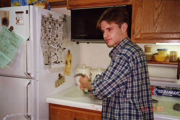 johnRL73's tweet photo. 23 years ago on the night of October 6, 1998, #MatthewShepard was kidnapped, brutally beaten, & tied to a fence left to die. 23 years later, we #remembermatt & all those we’ve lost to ignorance and hate. ❤️🏳️🌈❤️🏳️🌈@MyFriendMatt @MattShepardFDN
#LoveNotHate #LoveNotFear #EraseHate https://t.co/k2LfS4mdpL