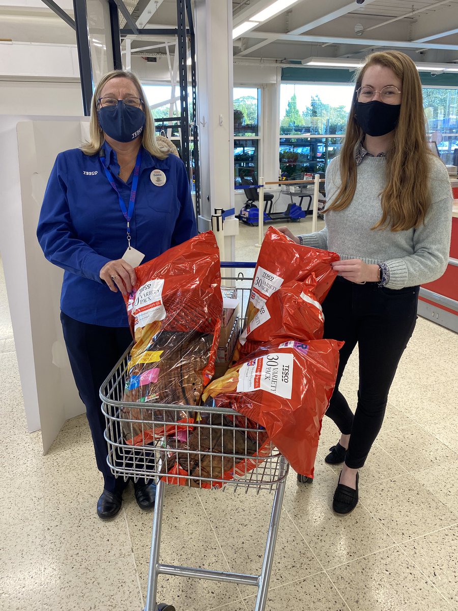 CHS_EventsS3's tweet image. A HUGE thank you to Debbie and the team @Tesco Corstorphine for this donation of crisps and drinks for the Carnival! We appreciate it so much ⭐️ #charityevent #pupilledevents @CraigmountHS
