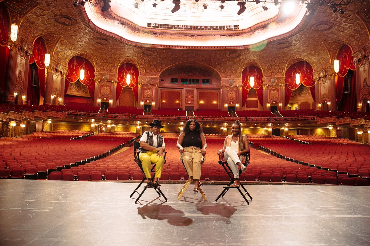 Who has been to a show at the stunning <a href="/KingsBklyn/">Kings Theatre</a> in Brooklyn? 😍

📸: <a href="/weirdhours/">Kevin W Condon</a> for #bringmusichome 

#saveourstages / bringmusichome.com