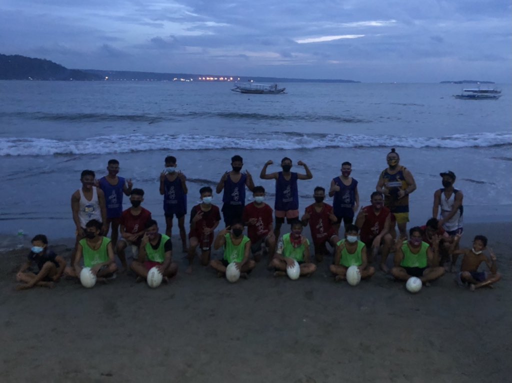 ClarkJetsRFC's tweet photo. More fun, fitness & games for the #ClarkJets #colts this week! Keep up the hard work, young Jets!
#staysafe #staystrong #MGCQ #ClarkJet #PotBelliedPigsHK #CanterburyRFC #OneClub #Overgaard #MarineTravel #ProjexAsia #rugby #rugbydevelopment #JetsFamily #simplythebest https://t.co/3OHiDuQHln
