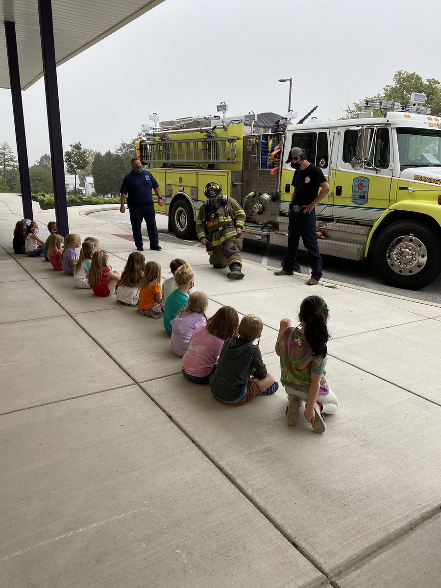 WESpolarbears's tweet image. Come on out tonight to Wellsville Fire Company for an open house!  They have snacks and items planned for the community!  #inspireWES #reCONNECTNYCSD #BecomeBelongNYCSD #WEStandTogether