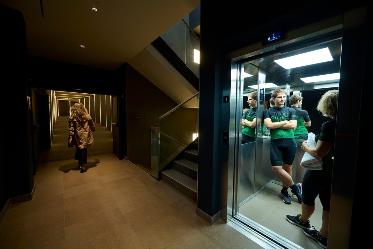 Inauguración de nuevas instalaciones de @metropolitangym ubicadas en @Costavascahotel de Donostia. 20.000m2 para el bienestar. Desde Orona nos ponemos en forma y elevamos la experiencia de viaje, facilitando el tránsito de todas las personas usuarias. #somosorona #gettingcloser