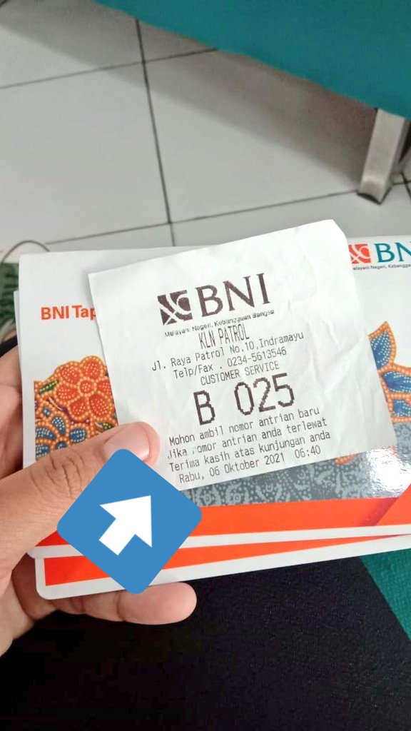 Ripay72's tweet photo. @BNI Maaf Admin BNI, Saya ingin komplain terkait pelayanan Customer Service, di nomor kloter ini kan tertera, jika nomor terlewat mohon ambil nomor antrian baru, tetapi nyatanya tidak ambil nomor antrian baru tetapi mendahului nasabah yg sudah antri ditempat. Terimakasih adminBNI https://t.co/uQIWvcJsv2