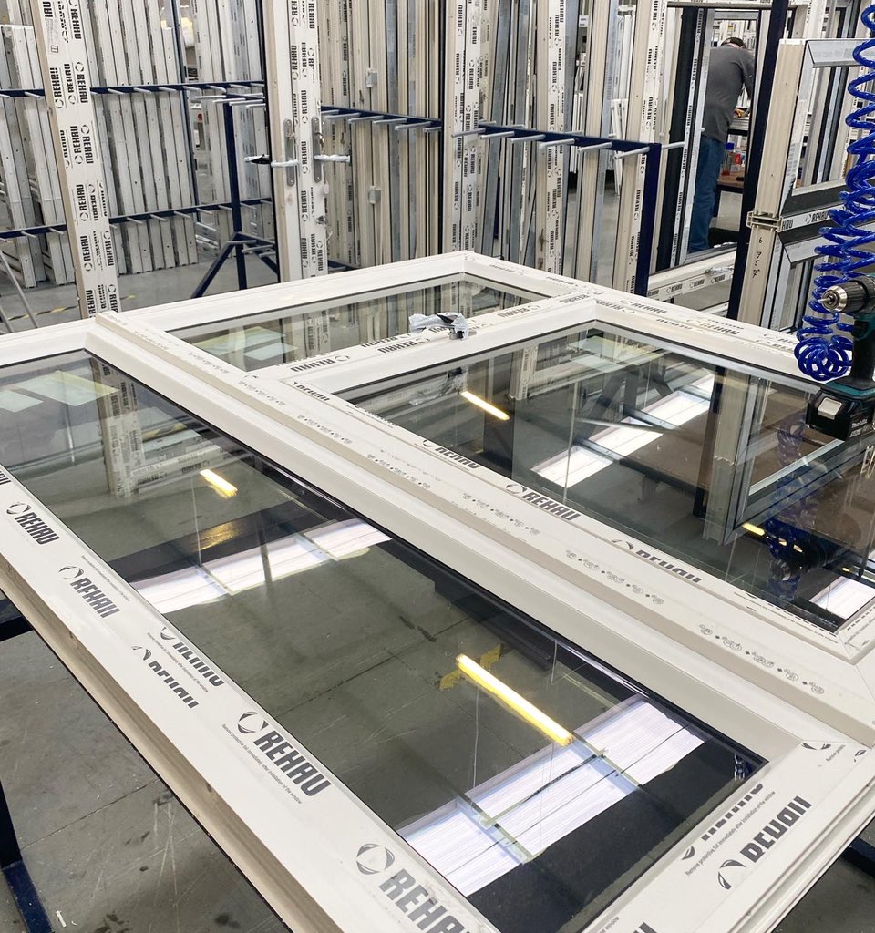 CCG_Scotland's tweet photo. 3/4 The project in question? The 305-home Granton Plot S in Edinburgh which is presently being delivered on behalf of @PortofLeithHA
#construction #regeneration #manufacturing #manufacturinguk #manufacturing #windows #doors #timber #timbersystems #offsitemanufacturing https://t.co/TDYCoLBhDO