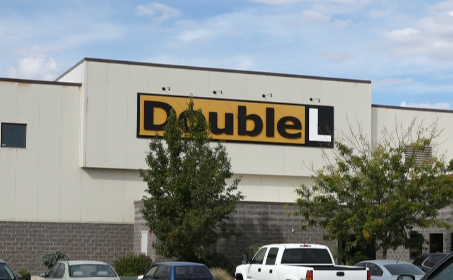 Business is growing in Southern Idaho! Watch our story tonight on #KMVT at 5, 6, 9 or 10 p.m. KMVT visits our Double L offices to learn about our new, sister company, #KodiakAmerica. Grant Flaharty, the CEO of Snake River Holdings, talks w Nicholas Snider <a href="/snider_wx/">Nicholas Snider ❄️</a>