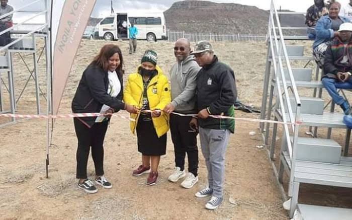 Radio2000_ZA's tweet photo. #TheGlenzitoSuperDrive 

We speak to the Municipal Manager of the Enoch Mgijima Local Municipality about the R15 million sporting facility. 

The facility is meant to host soccer and rugby games. https://t.co/7hHbtYNAyf