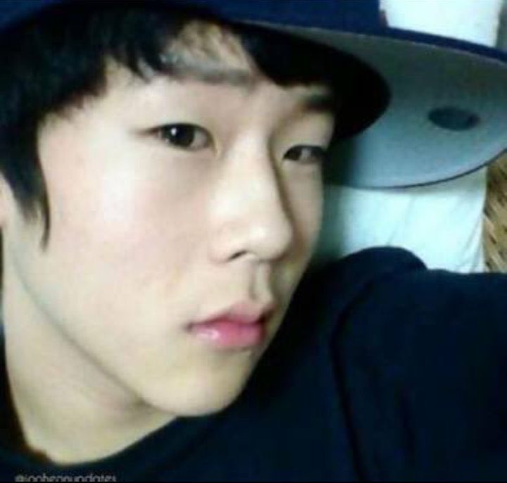 Y00CANDOIT's tweet photo. happy birthday, joohoney @OfficialMonstaX you're warm as yellow 🌻 https://t.co/BlXoLmpRx9