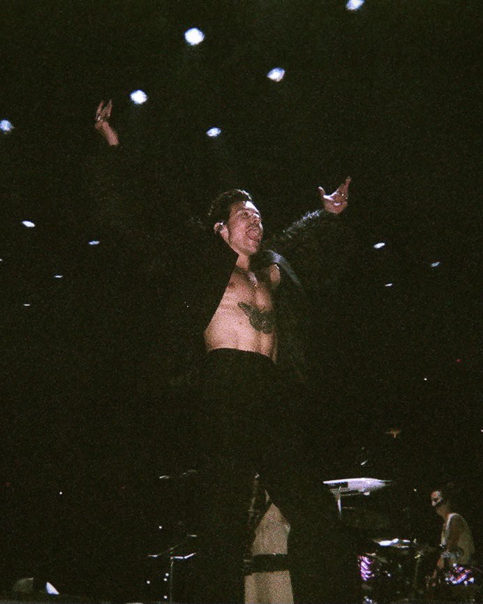 theharrylibrary's tweet photo. Harry on film, MSG I. https://t.co/CLQZv9d5ZY