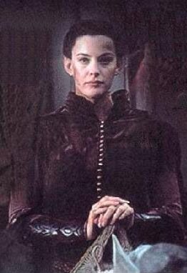 Bliss_Hughes's tweet photo. I’d gladly watch an edit of all the scenes left on the cutting room floor from The Lord of the Rings as it’s own stand alone B-Sides edit. For example, Arwen at Helms Deep being its own section involving her traveling to the Hornbilurg and fighting alongside Aragorn https://t.co/07KYIZAJPi