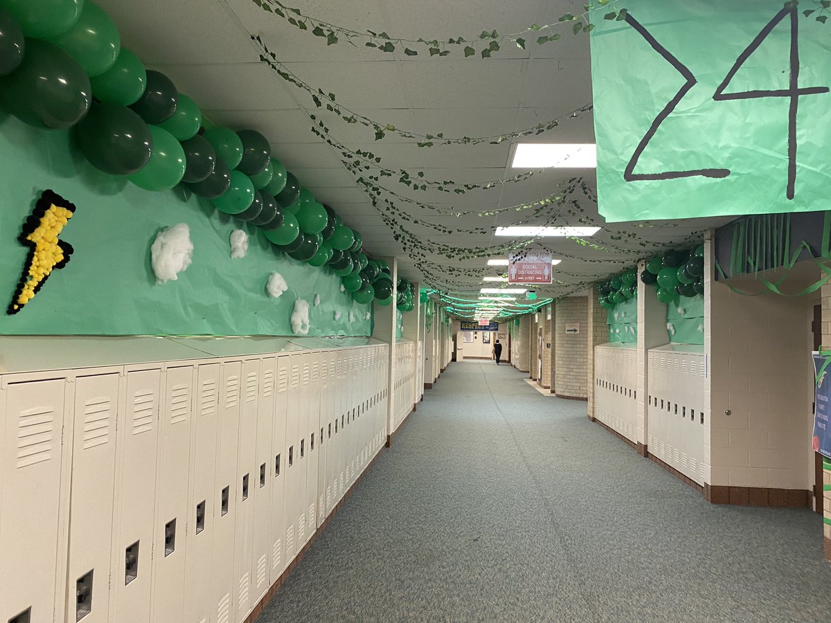 RonRobertsGoCVS's tweet photo. Homecoming is this week at DHS. Part  of the celebration involves decorating hallways. Not sure why but I like the sophomore hallway best. Really though, someone finally captured the real me. 

Go CVS pumped up for homecoming! https://t.co/D9orwIxeBo