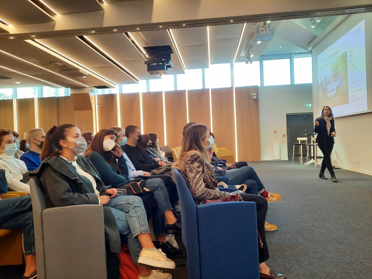 CourtierAnne's tweet image. Quelle joie d’accueillir les étudiants des MSc Full Time sur nos campus!
Reims, Rouen et Paris, une rentrée en présentiel riche en émotions!
Rencontres passionnées et passionnantes 😉
@NEOMAbs #150yearsofpassion @delphmanceau @davesne_celine @Sophie__Gay @Imen_Mejri_