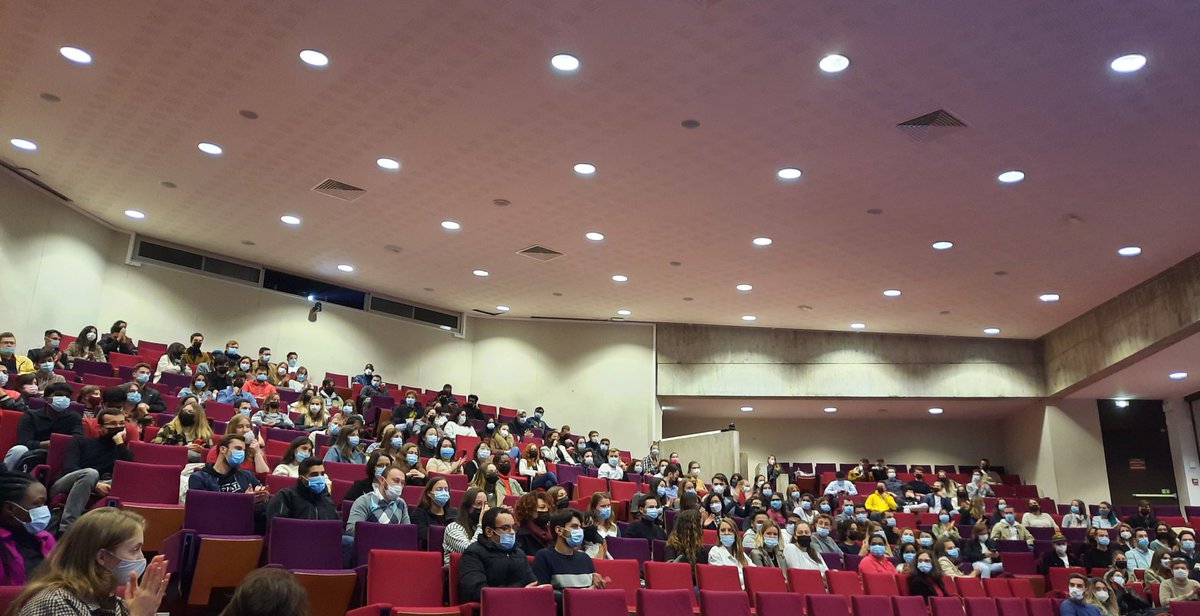 CourtierAnne's tweet image. Quelle joie d’accueillir les étudiants des MSc Full Time sur nos campus!
Reims, Rouen et Paris, une rentrée en présentiel riche en émotions!
Rencontres passionnées et passionnantes 😉
@NEOMAbs #150yearsofpassion @delphmanceau @davesne_celine @Sophie__Gay @Imen_Mejri_