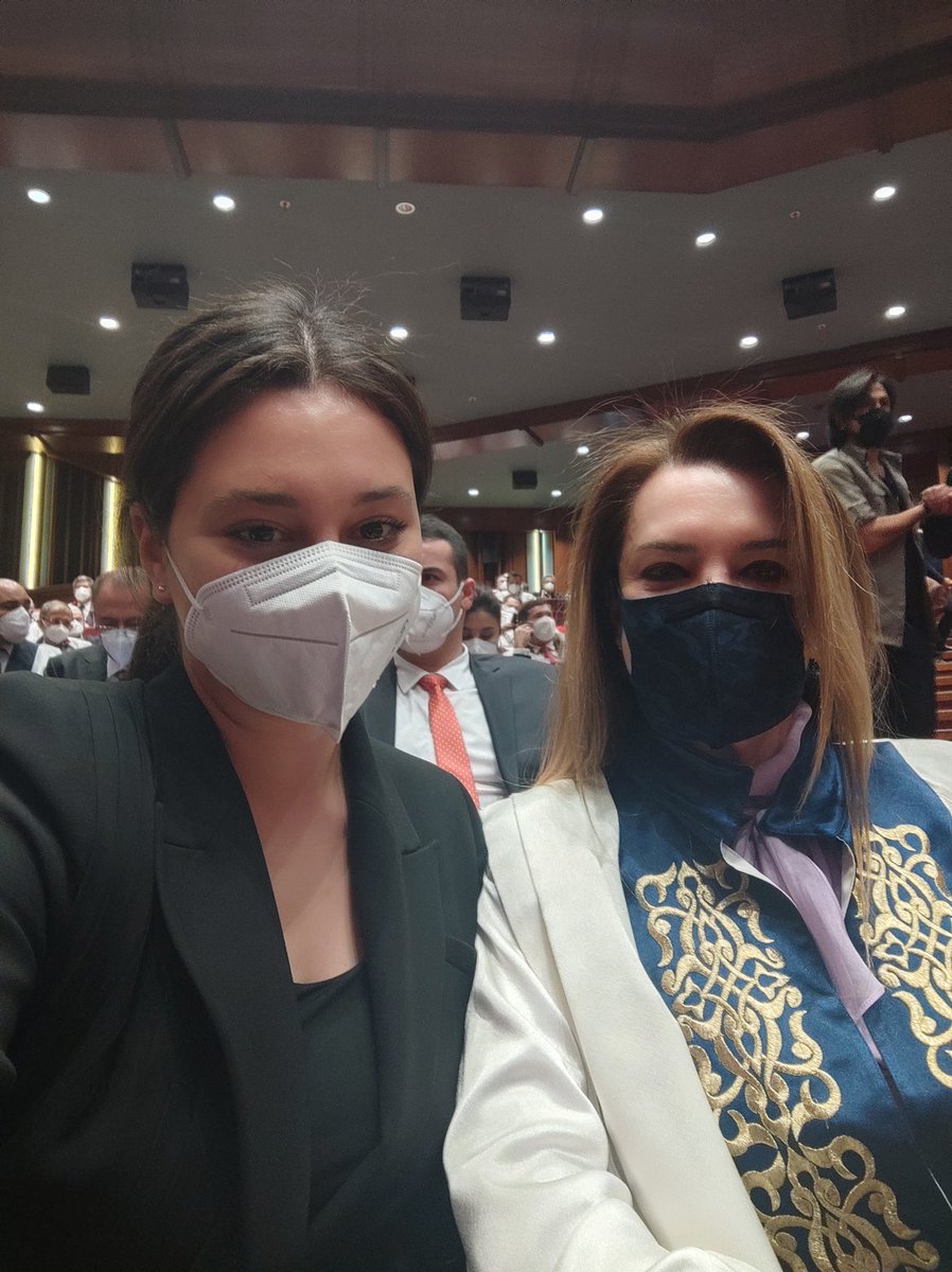 Cumhurbaşkanımız Sayın <a href="/RTErdogan/">Recep Tayyip Erdoğan</a> teşrifleriyle Cumhurbaşkanlığı Külliyesinde düzenlenen 2021-2022 Yükseköğretim Akademik Yılı açılış töreninde Rektörümüz Sayın <a href="/hotar_nukhet/">Prof. Dr. Nükhet Hotar</a> Hocamız ile bulunmaktan dolayı onur duyduk. Yükseköğretim Akademik Yılı'nın hayırlı olmasını diliyoruz