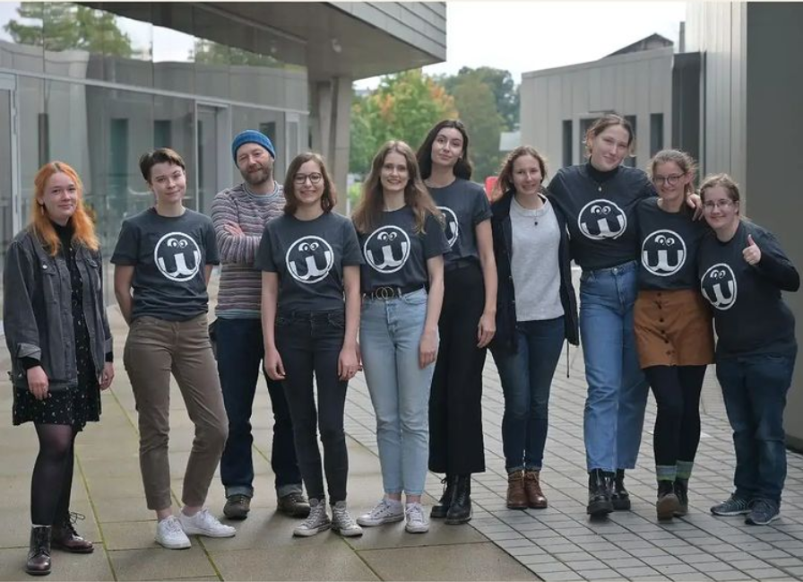 monstraletweet's tweet photo. Das ist das diesjährige Team der Monstrale

We present this year's festival team https://t.co/GV470oX1T2