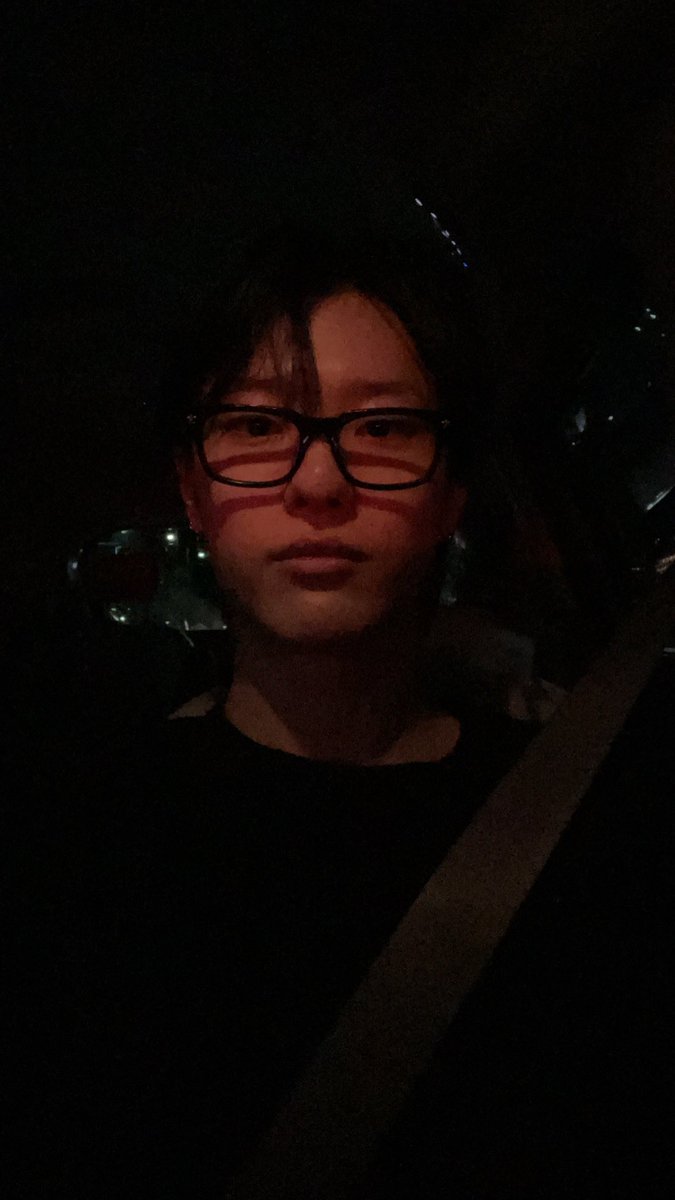 조우즈 tweet media