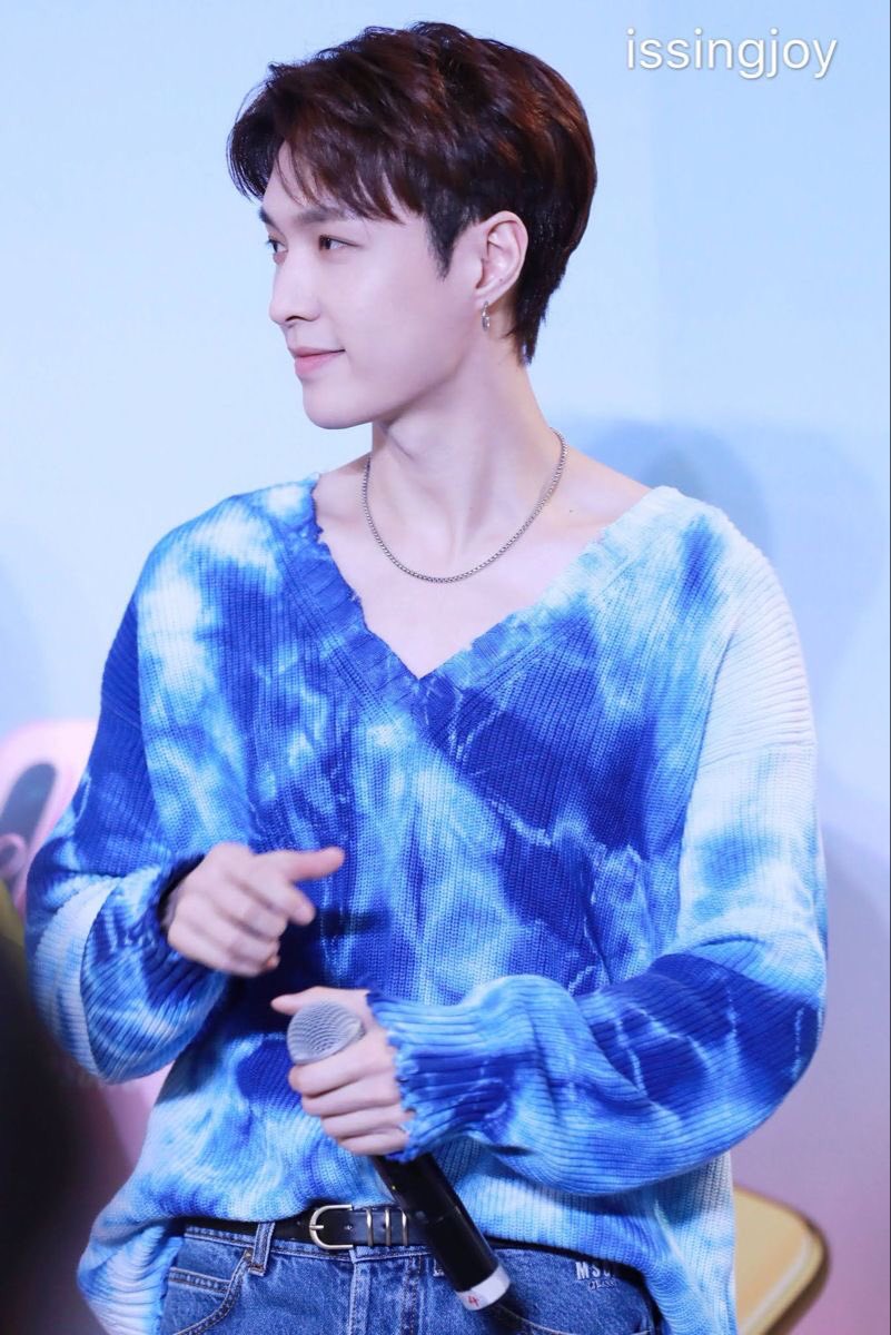 lovemefeedmepls's tweet photo. Wish you all the best 

#AllRoundeLAYDay #LAYTrueFire
@layzhang @weareoneEXO https://t.co/0Df1CmshPU