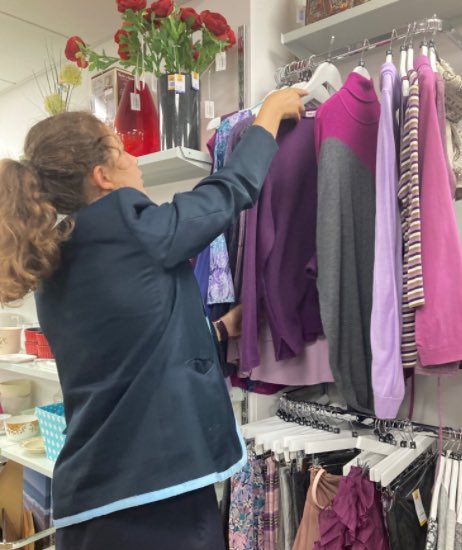 WKGS_DofE's tweet photo. It is wonderful to see our students out volunteering in the local community - well done Evie! @WestKirbyGS #WKGSY10 https://t.co/sHz2DXL82W