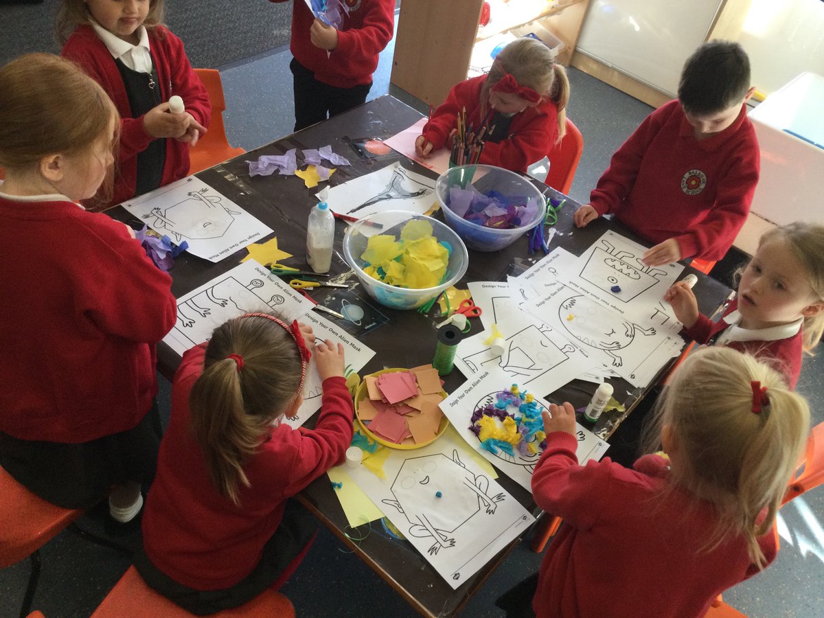 Jackson_Miss1's tweet photo. Science week in Reception!
@BalshawLaneCPS @Mrs_Chambers2 @Miss_Arundale https://t.co/zzU3BRkT40
