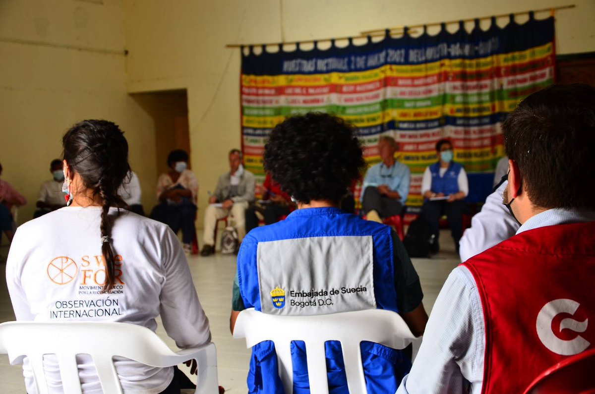 SweFORColombia's tweet photo. SweFOR acompaña a @cocomacia, @PalaciosLeyner, @DiocesisQuibdo y ACABA en la misión humanitaria en Bellavista (#Chocó), conmemoración de los 19 años de la masacre de Bojayá. https://t.co/fBjk4atj8C