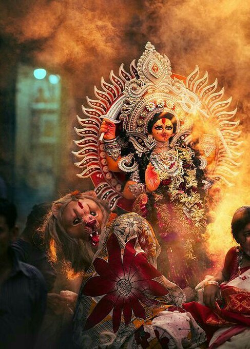 Anandpathak___'s tweet photo. Maa Durga Arrived. May Goddess Durga destroy all evil around you and fill your life with prosperity and happiness in this Devi Paksha. 

#Navratri2021 #Navratri https://t.co/BHayqGnUAl