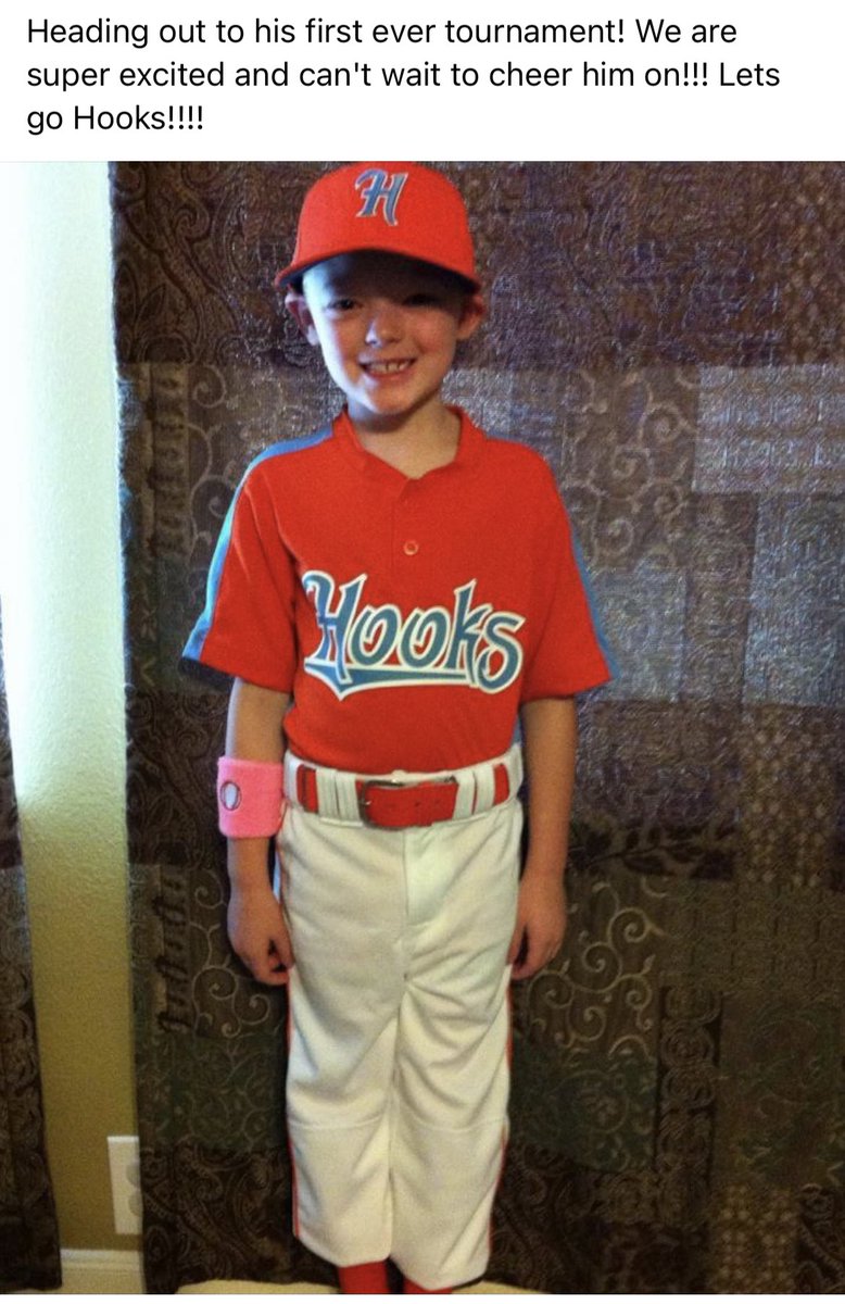Carney_Guisada's tweet photo. Where it all started @LoganCarnathan3 !!! #GoHooks https://t.co/MX9cp4oDmE